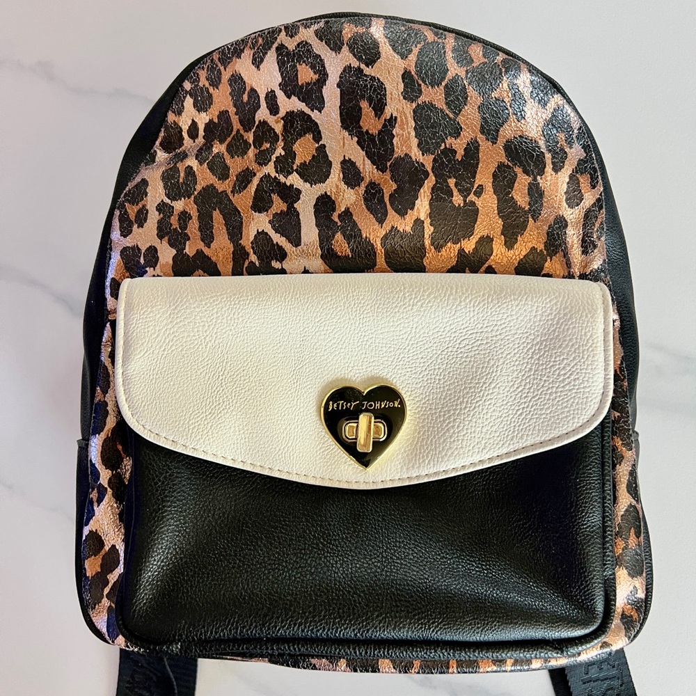 Betsey Johnson Leopard Print Mini Backpack Black & White 🖤 Y2K STYLE Never Used